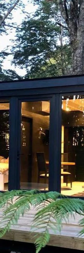 Calma Cabins，位于Puerto Clocker的酒店