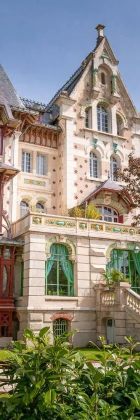 Villa Alecya，位于Sainte-Catherine-de-Fierbois的酒店