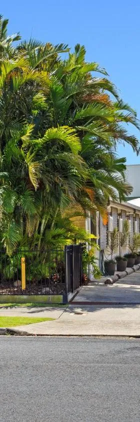 Motel Sunshine Coast，位于卡伦德拉的酒店