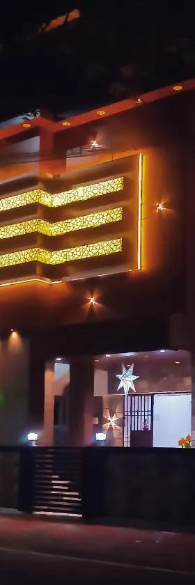 SAN BEACH RESIDENCY，位于卡来卡的酒店