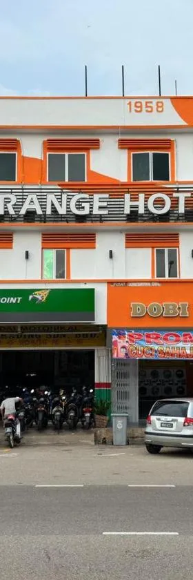 Orange Hotel Segamat，位于昔加末的酒店