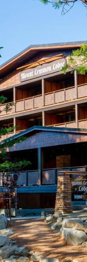 Mt. Lemmon Lodge，位于Loma Linda的酒店
