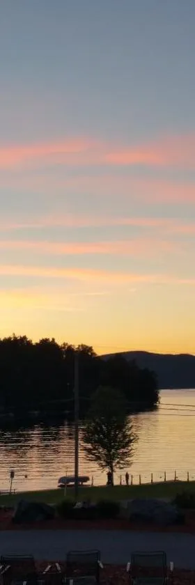 Bayside Resort, Lake George NY，位于乔治湖的酒店