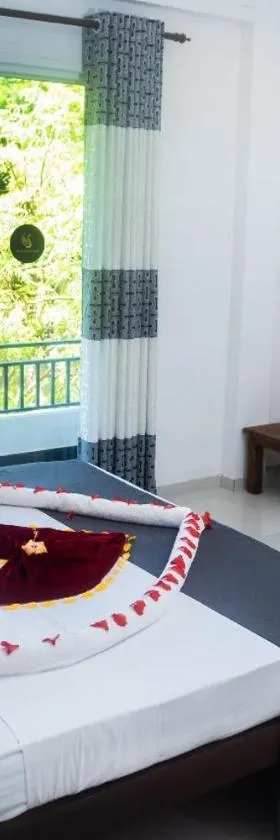 Hotel Sapid Luck Yala Safari，位于蒂瑟默哈拉默的酒店