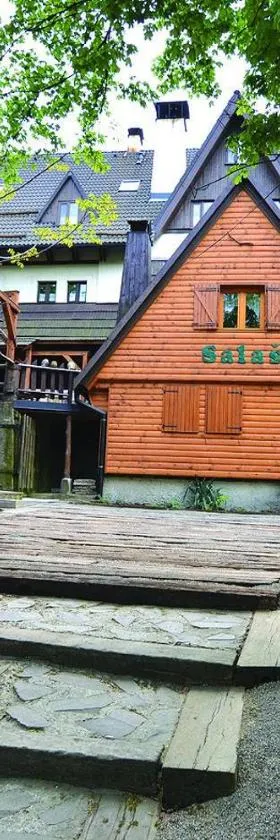 Hotel-EuroPenzión Salaš，位于维内的酒店