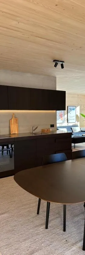 Mondholz Ferienwohnung，位于安德马特的酒店