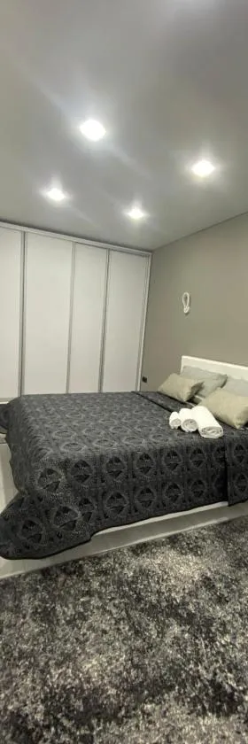 Apartament Edinet-единец，位于埃迪内茨的酒店