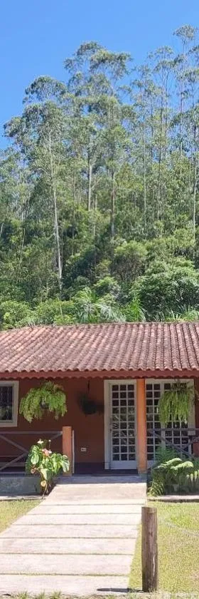 Pousada Fazenda Vale Verde，位于Sete Barras的酒店