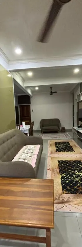 Embun Selasih Homestay，位于巴西古当的酒店