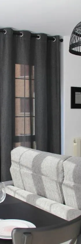 Apartamentos Vino y Camino，位于纳赫拉的酒店