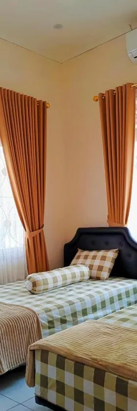 Penginapan Prambanan TRISAN，位于Randugunting的酒店
