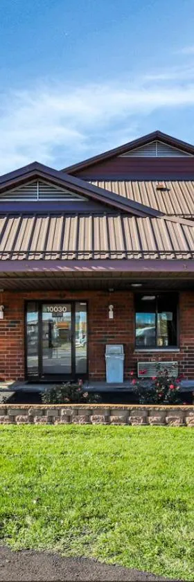 Bridgeview Inn Chicago Area，位于桥景镇的酒店