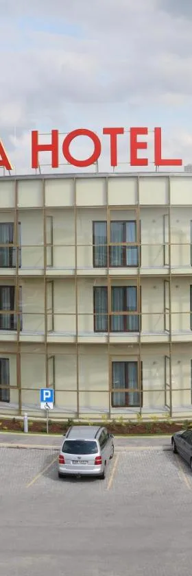 Hotel Atlanta，位于Stare Jeżewo的酒店