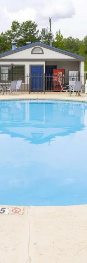 Motel 6 Nacogdoches, TX，位于纳科多奇斯的酒店