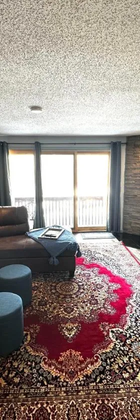 White Mountains Getaway with amazing views!，位于巴特利特的酒店