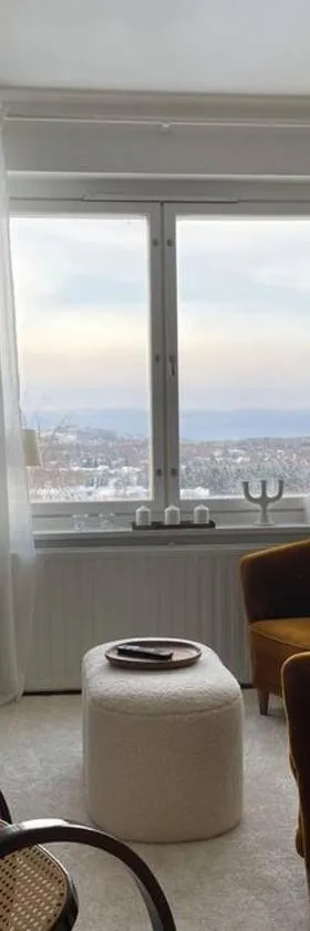 Top floor apt with stunning view，位于Söderby的酒店