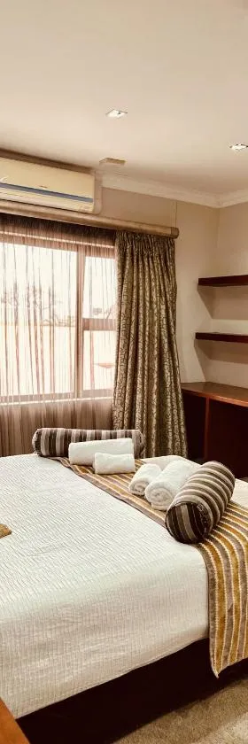 Hotel Destiny，位于Ongwediva的酒店