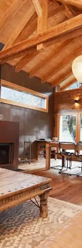 A 2 min du télécabine Chalet de charme 4 étoiles，位于里雾诗的酒店