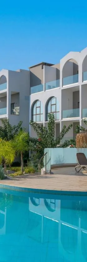Lindos Breeze Beach Hotel，位于吉奥塔略的酒店
