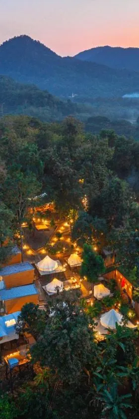 แคมป์ต๊ะต่อนยอน แม่กำปอง เชียงใหม่ CAMP Ta-Torn-Yorn Maekampong Chiang Mai，位于湄安的酒店