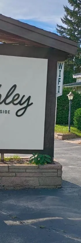 The Ashley，位于萨拉纳克莱克的酒店