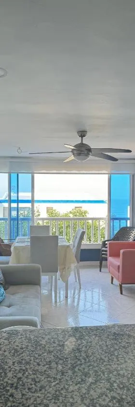 Perla Santa - Luxury Condo，位于圣玛尔塔的酒店