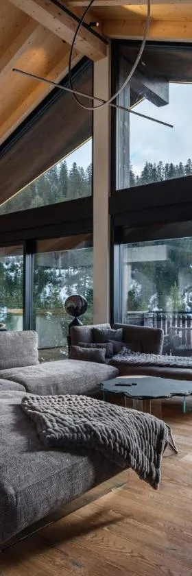 Black Summit Boutique Resort Laax，位于莱克斯的酒店