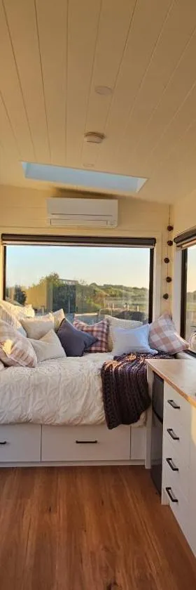 Coastal Sunset Tiny Home - Port Fairy Tiny Homes，位于Killarney的酒店
