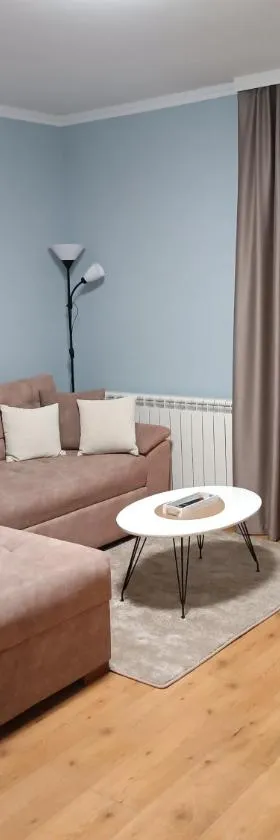 Apartman Jela，位于Borča的酒店
