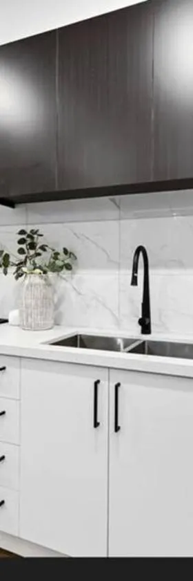New and Sophisticated Home，位于Mulgrave的酒店