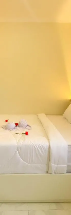 Nooris Inn Guest House，位于Ngadipuro的酒店