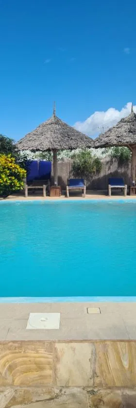 Blue Moon Villa，位于Pwani Mchangani Mdogo的酒店