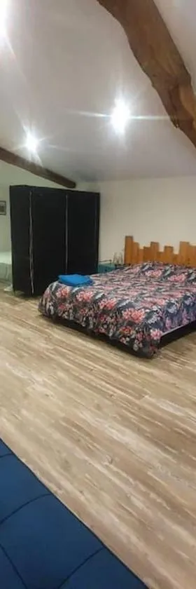 studio 2 spacieux 1à4 pers，位于Marboz的酒店
