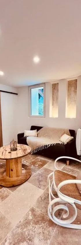 Maison Aveny Spa，位于Aveny的酒店