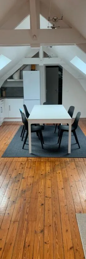 Loft au calme, idéal pour famille, proche de Reims，位于圣布莱斯厄科克的酒店