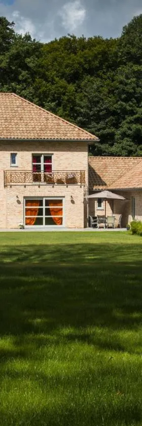 Mer et Sable B&B，位于Ville-Pommeroeul的酒店