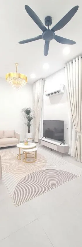 White Sweet Homestay, Kulim Hi-Tech Park Kedah utk MsIIim shj，位于居林的酒店