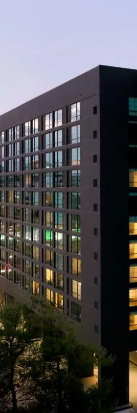 诺克斯维尔市中心世博会公园假日酒店，位于诺克斯维尔的酒店