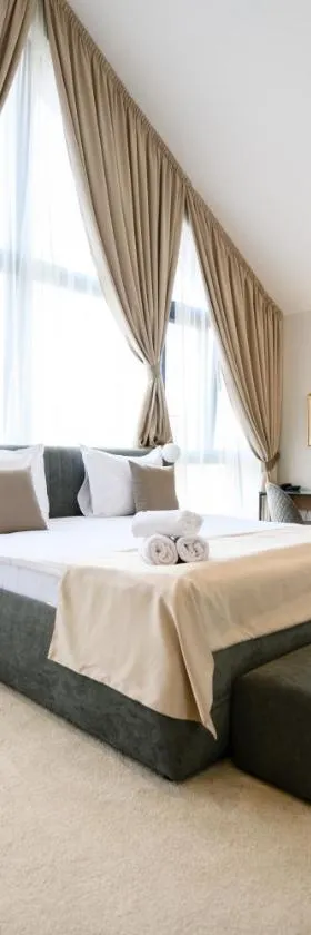 Hotel Bohemian Garni - Skadarlija，位于贝尔格莱德的酒店