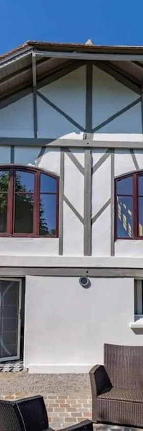 Le Lodge des Villettes，位于Jouy-le-Moutier的酒店