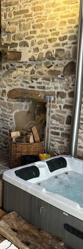 Insolite，位于Saint-Émiland的酒店