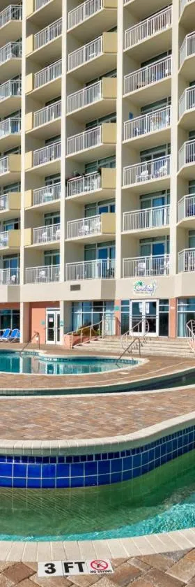 Bay Watch Resort，位于默特尔比奇的酒店
