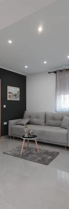 Apartmani Vinea Lana，位于Vrbovec的酒店