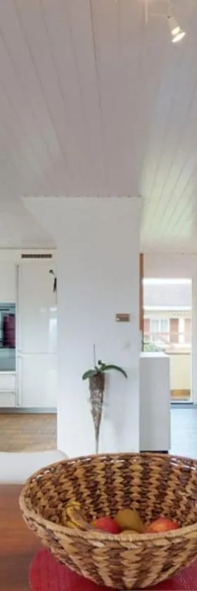 Cheerful villa with fireplace, bath-tub and garden，位于Noville的酒店