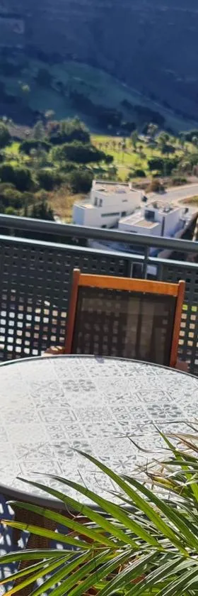 Sybarix Terrace, mar, golf, WIFI, garaje, relax，位于La Envia的酒店