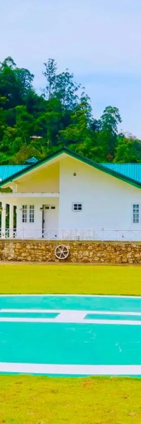 Mount Edge Riverside Hotel，位于班德勒韦勒的酒店