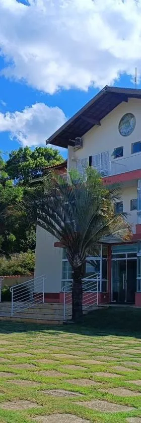 Pousada Mandala Botucatu，位于博图卡图的酒店