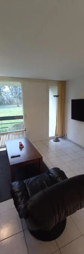 Ap5 Nature Ardennes Economy class apartment，位于La Calamine的酒店