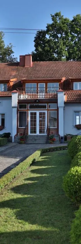 Ašmonienės svečių namai "Senoji mokyklėlė"，位于Smalininkai的酒店