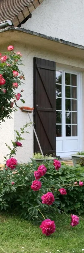 les chambres de la grange，位于Saint-Germain-de-la-Grange的酒店